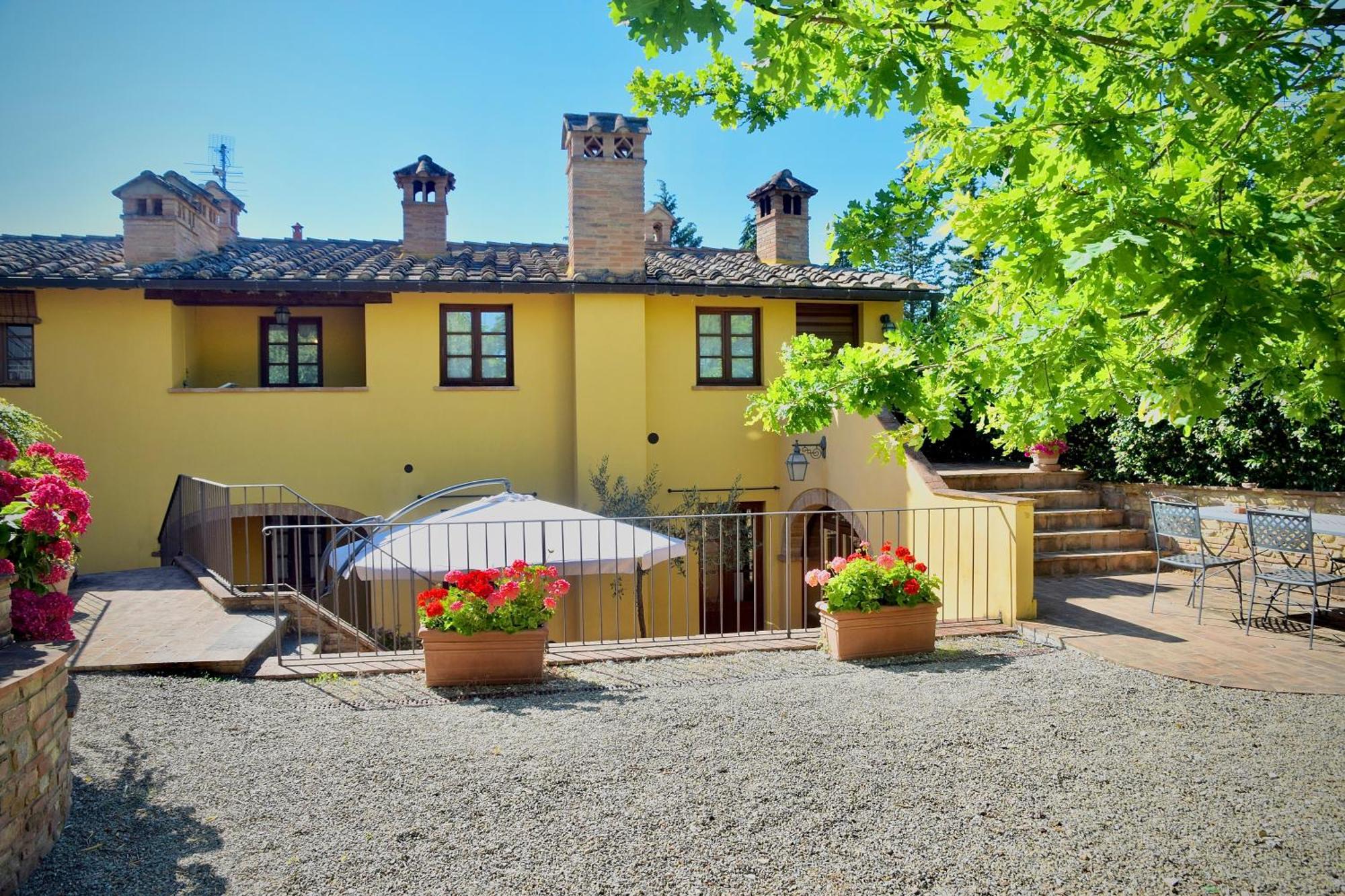 蒙特斯佩尔托利Relax In Chianti Il Borgo 7公寓 外观 照片